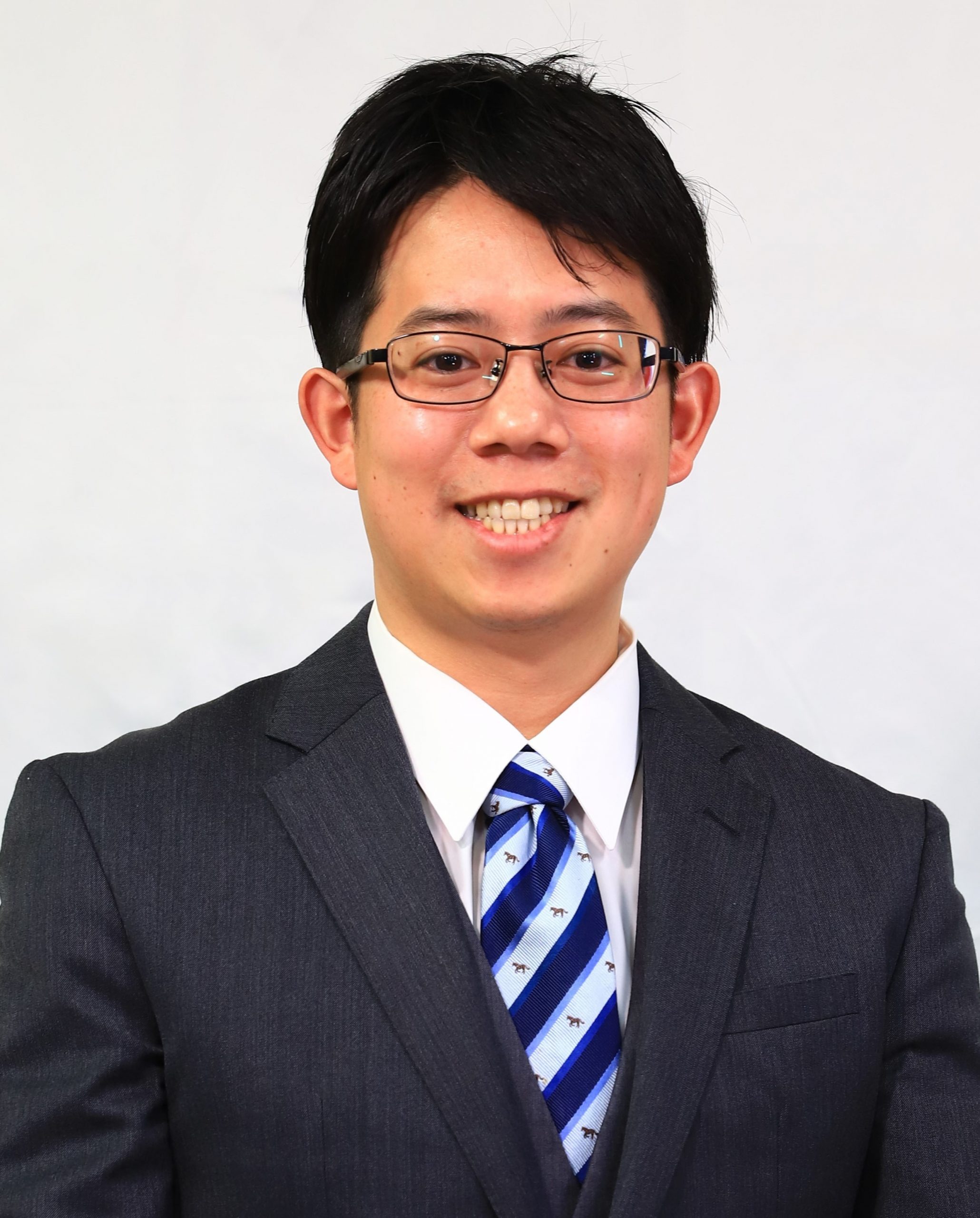 准教授　高山　雄介
