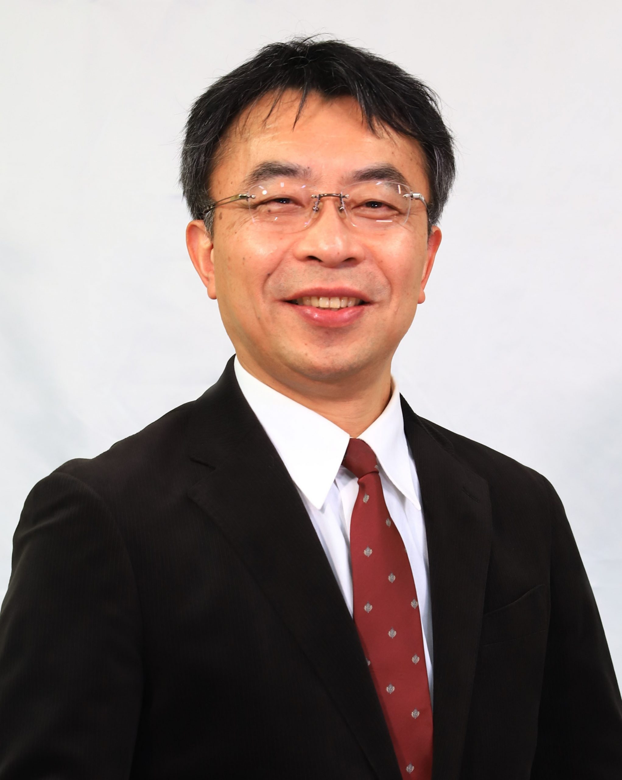 物質工学科教授　友坂　秀之