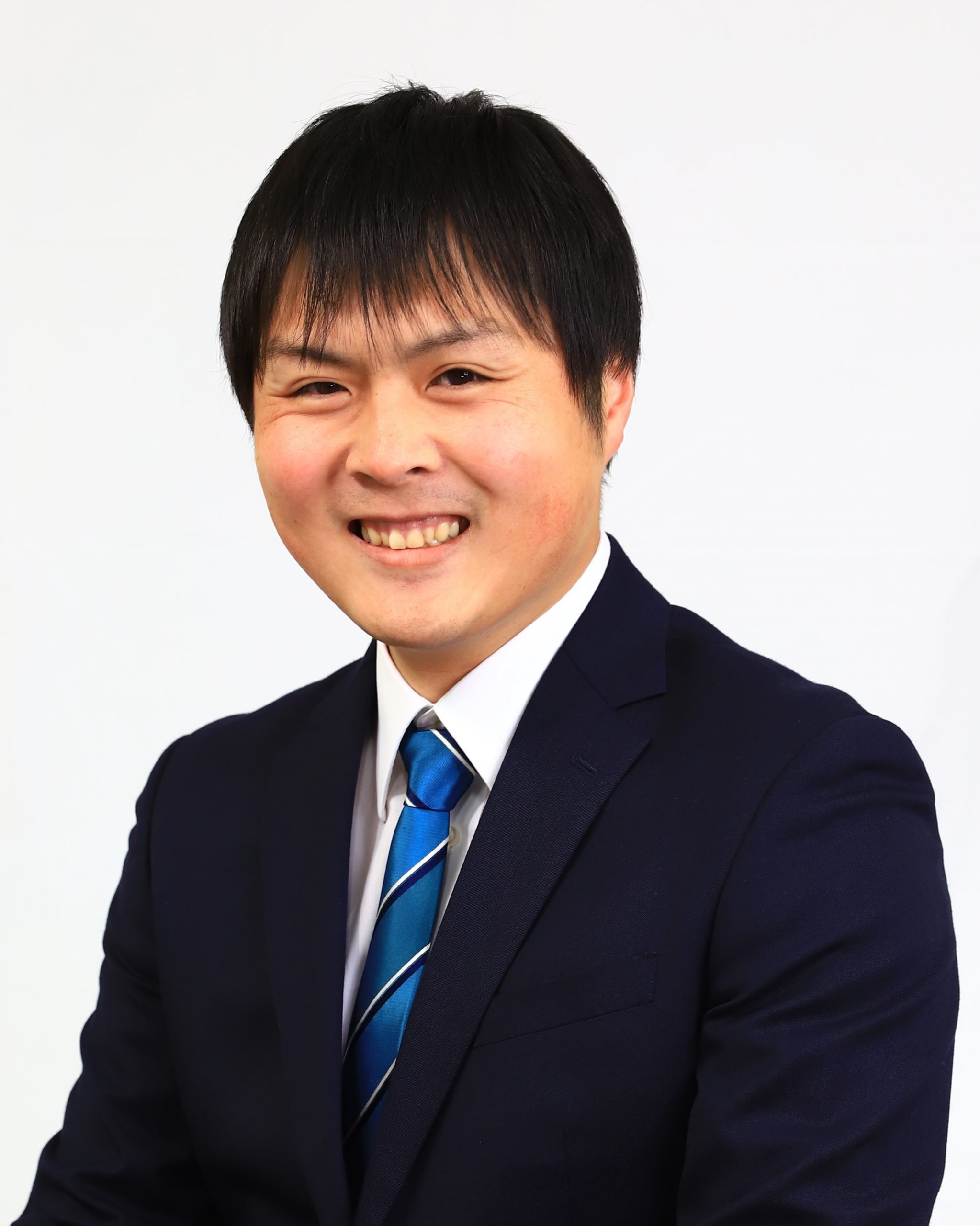 助教　伊城　慎之介